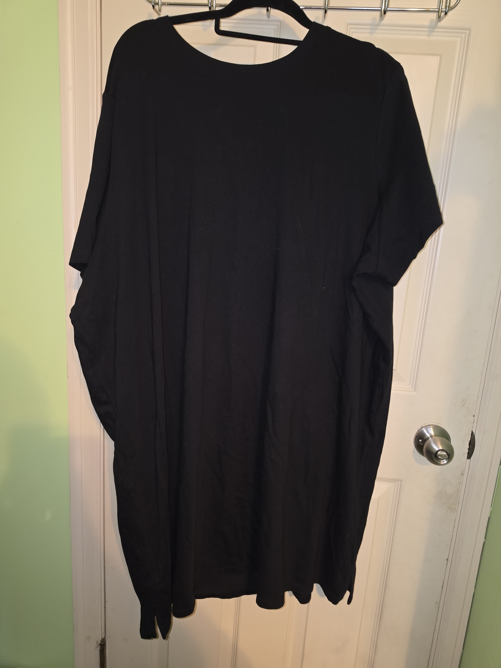 Old Navy Black Short-Sleeve Crew T-Shirt Dress